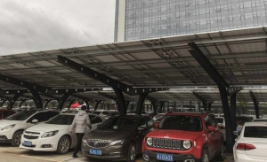 China - Septiembre 2020: La demanda de vehículos electrificados se recupera