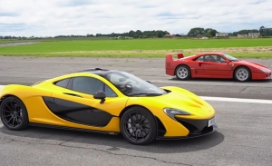El Ferrari F40 se enfrenta al tecnológico McLaren P1 en un curioso duelo generacional