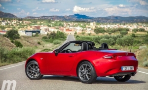La filtración de un documento oficial apunta que el Mazda MX-5 2022 será híbrido