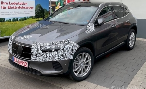 Se destapa el nuevo Mercedes EQA 2021 en unas nuevas fotos espía, interior incluido