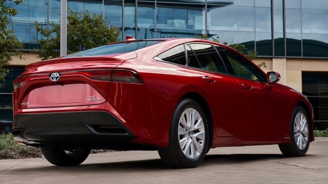 Toyota Mirai 2021 - posterior