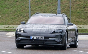 El nuevo Porsche Taycan Cross Turismo 2021, cazado en Alemania sin camuflaje