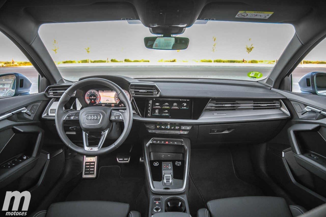 prueba-comparativa-audi-a3-bmw-serie-1-mercedes-clase-a-202072788-1605369023_7.jpg
