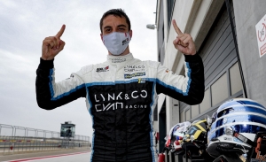 La temporada 2020 del WTCR se despide con victoria de Santiago Urrutia