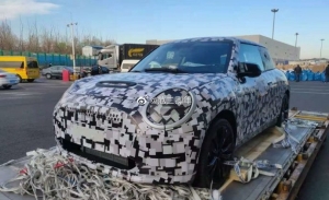Nuevas fotos espía del nuevo MINI eléctrico cazado en China indican que se trata de un Haval