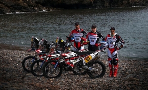 Mena, Pedrero y Calmet, pilotos oficiales de Rieju para el Dakar 2021