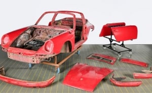 Porsche restaura el primer 911 Targa entregado en Alemania tras pasar 40 años abandonado