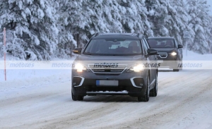 El nuevo Volkswagen ID.6 2022 vuelve a dejarse ver en pruebas en el norte de Suecia