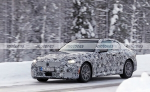 Cazado un prototipo camuflado del BMW M240i Coupé 2022 en las pruebas de invierno