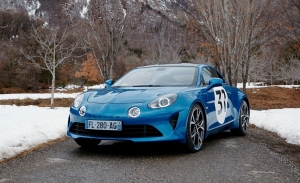 Esteban Ocon y el Alpine A110S, juntos en el Rally de Montecarlo