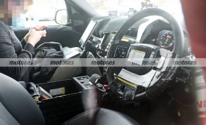 Al descubierto el lujoso interior del nuevo Range Rover 2022 en nuevas fotos espía