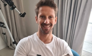 Romain Grosjean muestra el impactante estado de las quemaduras de sus manos