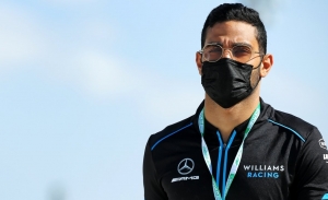 Roy Nissany renueva como piloto de test de Williams F1