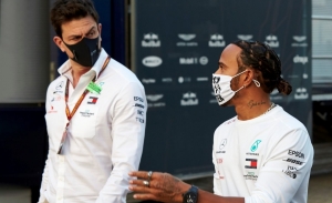 Wolff y el contrato de Hamilton: «Debemos estar preparados para cualquier cosa»