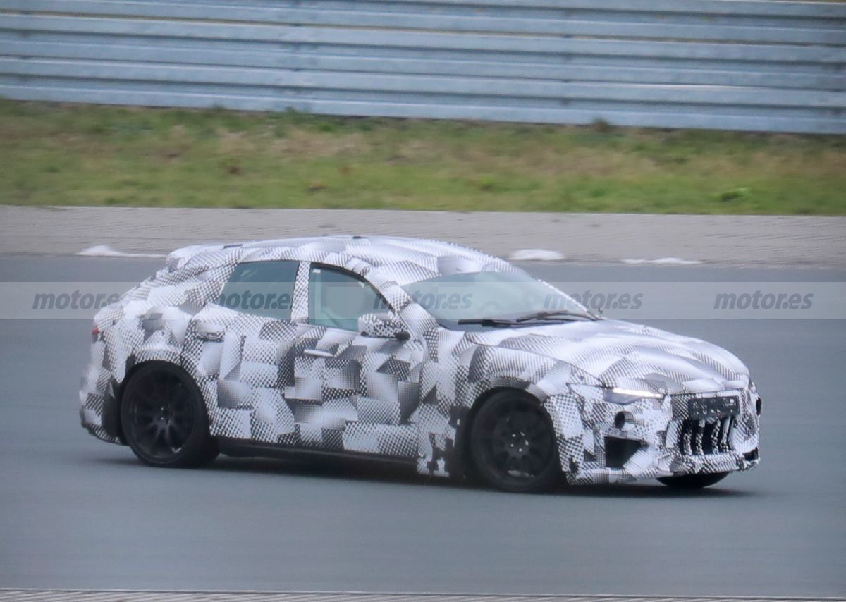 ferrari-purosangue-2022-mula-maserati-fotos-espia-202175191-1612854723_5.jpg