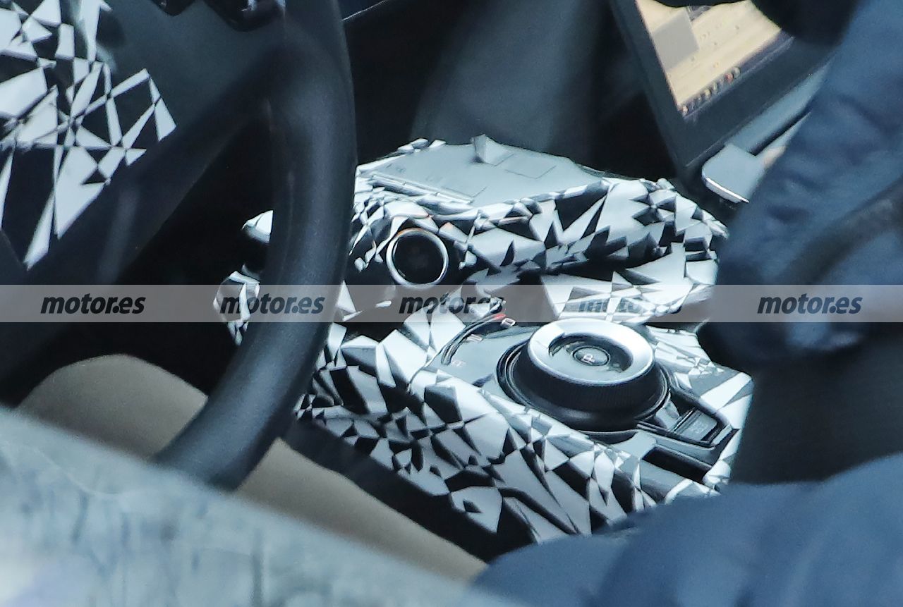 Foto espía KIA CV 2021 - interior