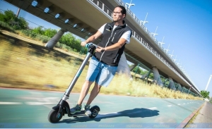 ¿Conduces un patinete eléctrico? Esto es lo que la DGT te exigirá
