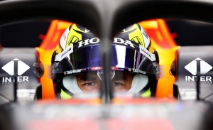 El primer día de Sergio Pérez en el Red Bull RB16B: «Ya veo potencial»