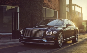 Un solo Bentley Flying Spur W12, a revisión en Estados Unidos por un fallo de calidad