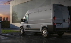 Precios del FIAT E-Ducato, la nueva furgoneta eléctrica inicia su venta en España