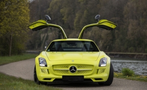 Una de las 9 unidades fabricadas del Mercedes SLS AMG Electric Drive en venta