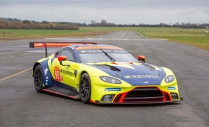 Paul Dalla Lana no falta a su cita con el WEC con un Aston Martin muy 'personal'