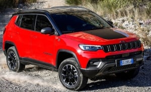 El nuevo Jeep Compass ya tiene precios en España, ¡variante híbrida incluida!
