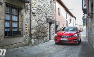 Opel Astra Design & Tech, todos los precios de una versión cargada de equipamiento