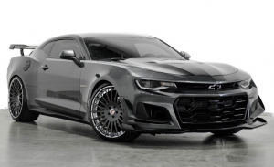 Un Chevrolet Camaro 50th Anniversary preparado para el SEMA a la venta