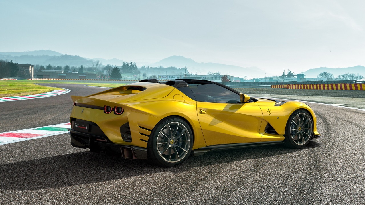 ferrari-812-competizione-a-videos-202177862-1620544390_10.jpg