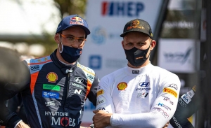 Hyundai cierra la renovación de Ott Tänak y Thierry Neuville del tirón