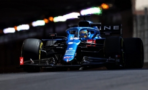 El jueves de Alpine en Mónaco: muchas vueltas, incidente para Alonso y poca velocidad