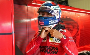 Leclerc, preocupado por la posible sanción que podría invalidar su pole