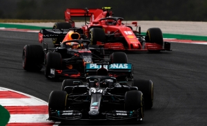 Mercedes valora a Verstappen y otros pilotos, pero no son su primera opción para 2022