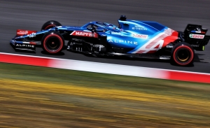 Ross Brawn ve a Alonso de vuelta: «Está empezando a sentirse cómodo en el Alpine»