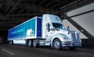 Amazon adquiere 1.000 sistemas de conducción autónoma para camiones de gran tamaño