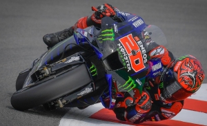 Fabio Quartararo manda en Barcelona y fija en cinco su racha de poles