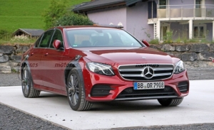 La futura generación W214 del Mercedes Clase E al descubierto por su primera mula