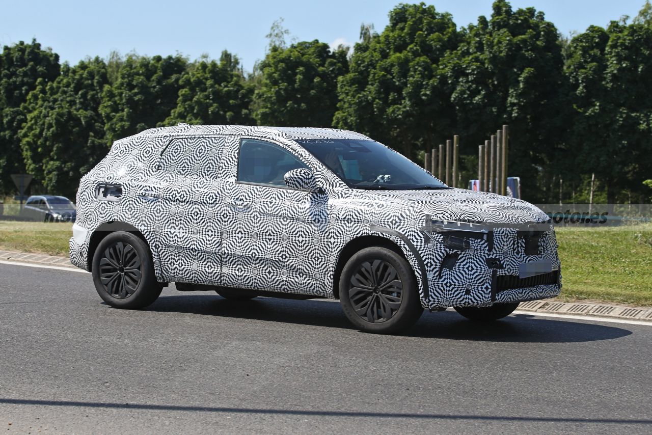renault-kadjar-2022-suv-fotos-espia-202178999-1624264219_6.jpg