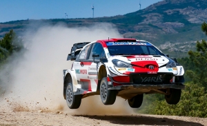Tänak repite el guión de Portugal en Cerdeña y deja vía libre a Ogier