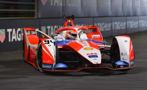 Alex Lynn gana la caótica y polémica segunda manga del ePrix de Londres