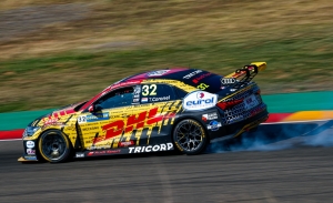 Los Audi RS 3 LMS TCR mandan en los libres del WTCR en MotorLand