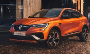 Francia - Junio 2021: Renault aprieta a Peugeot por todos los frentes