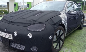 El nuevo eléctrico de Hyundai, el IONIQ 6, al detalle en estas fotos, ¡interior incluido!