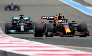 Mercedes quiere hacer las paces con Red Bull «por el bien de la Fórmula 1»