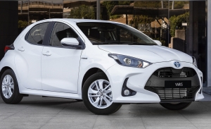 Nuevo Toyota Yaris ECOVan, el utilitario híbrido se transforma en vehículo comercial