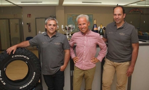 Xavi Foj disputará el Dakar 2022 con uno de los buggies T3 de ASM