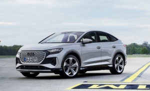 Los Audi Q4 e-tron, y Q4 Sportback e-tron, estrenan nueva versión de tracción total