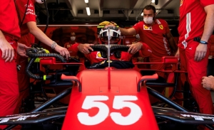 Sainz y los eSports: «Prefiero invertir mi tiempo en trabajar con el coche»