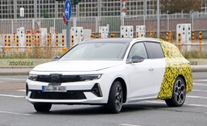 Nuevas fotos espía del Opel Astra Sports Tourer 2023 confirman una versión PHEV